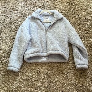 ❤️must order 2 or more items❤️ Hollister light blue crop top